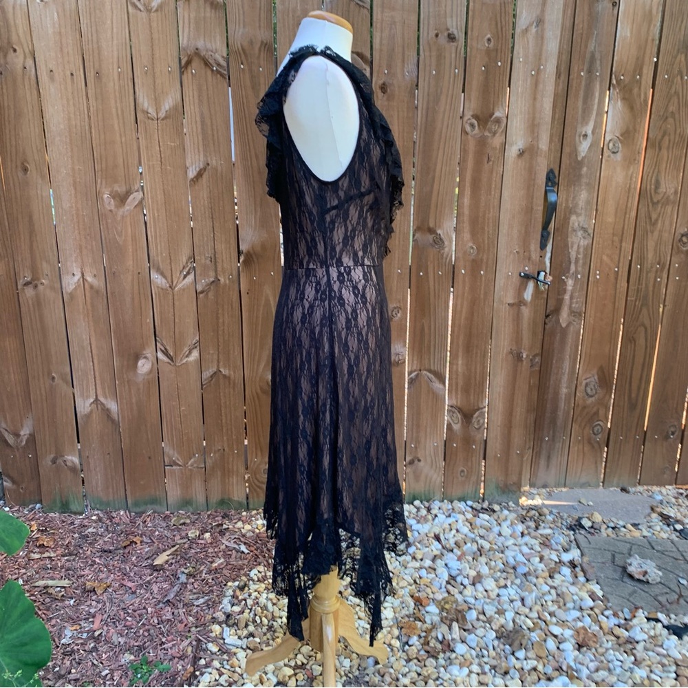 ⭐️SOLD⭐️Kimchi Blue Indy Lace Midi Dress | L | Black NEW!! - Picture 8 of 10